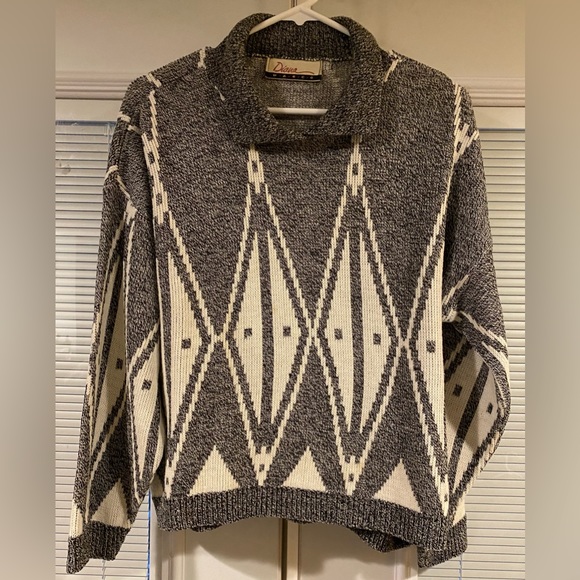Euc Diana Marco Aztec print sweater. SZ L - Picture 1 of 4